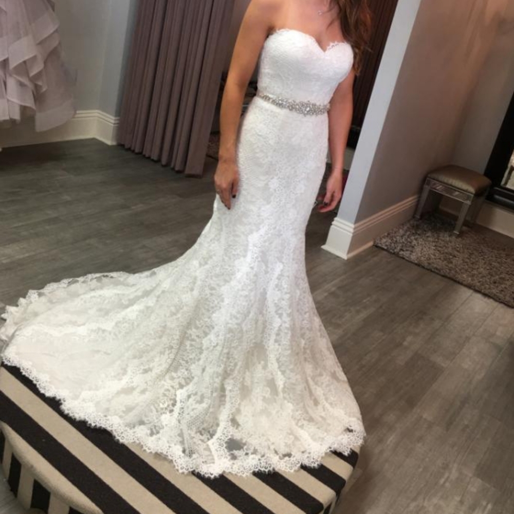 Essense of Australia  wedding dress